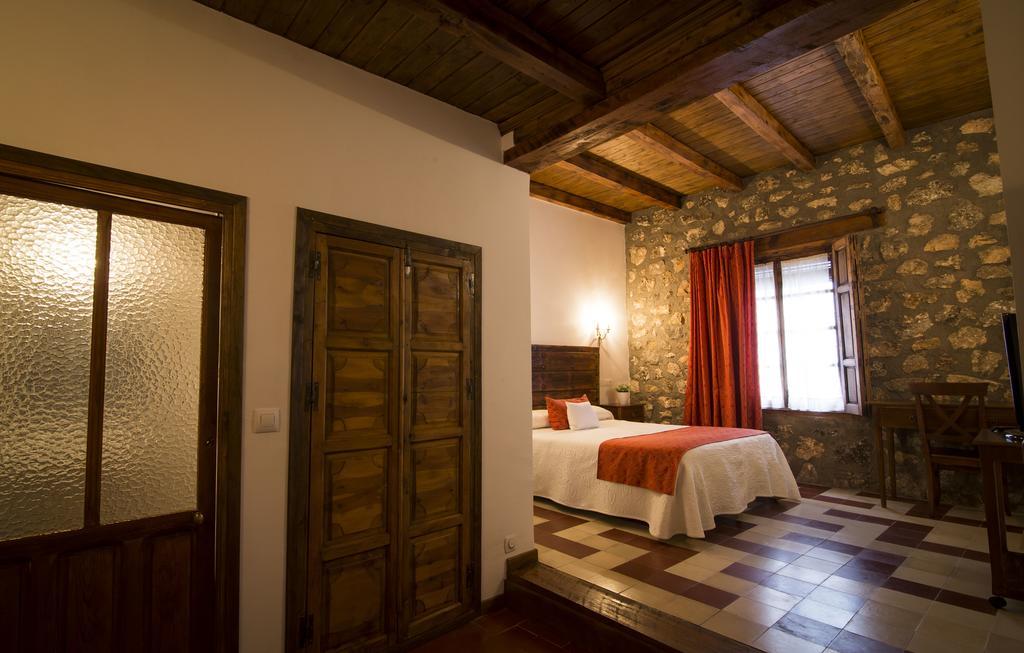 Hospederia Real Casona La Beltraneja Hotel Belmonte  Exterior photo